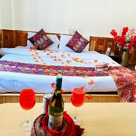 Hotel Dream Valley Kasol #Near Mall Road #River View #Parking #Gaming Zone #Open Terrace #Restaurant 外观 照片