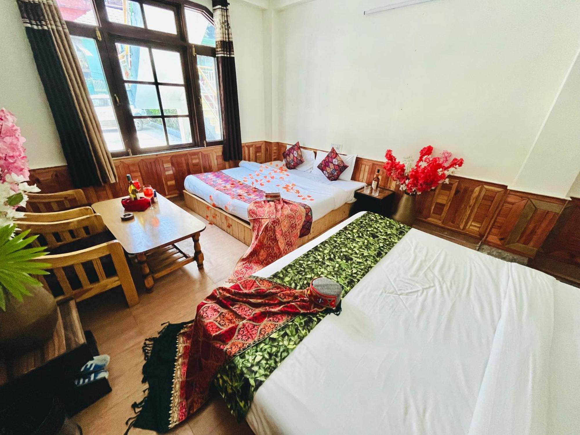 Hotel Dream Valley Kasol #Near Mall Road #River View #Parking #Gaming Zone #Open Terrace #Restaurant 外观 照片