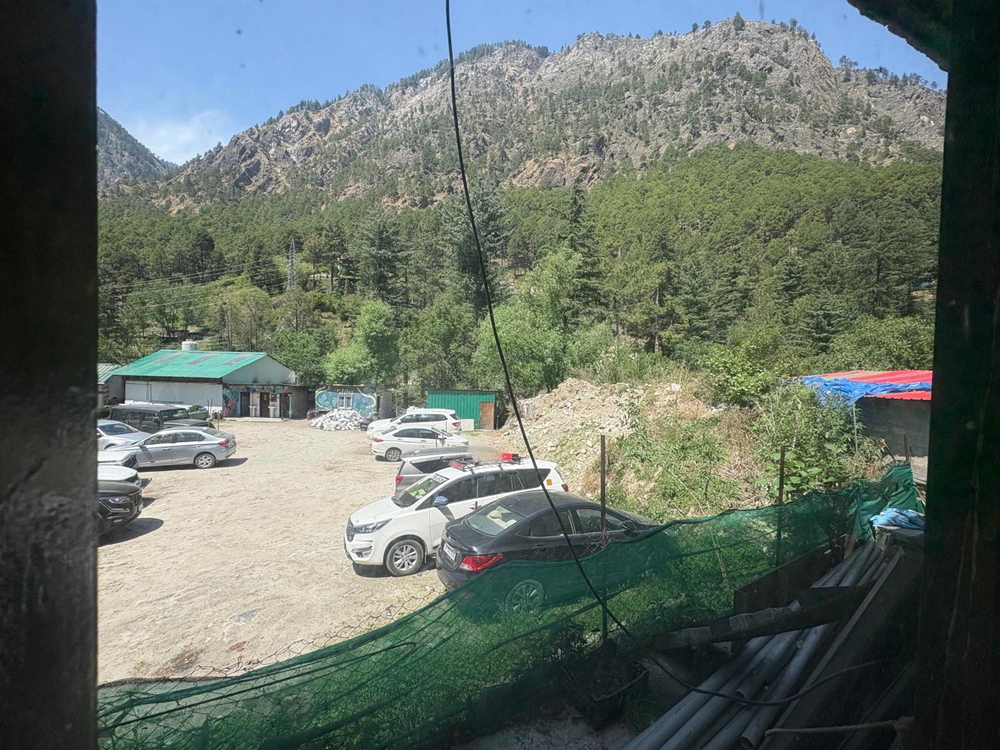 Hotel Dream Valley Kasol #Near Mall Road #River View #Parking #Gaming Zone #Open Terrace #Restaurant 外观 照片