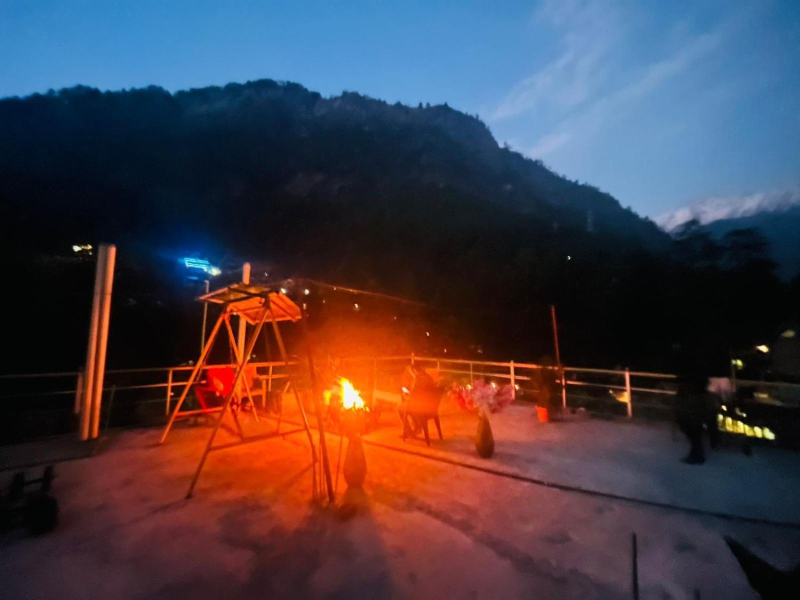Hotel Dream Valley Kasol #Near Mall Road #River View #Parking #Gaming Zone #Open Terrace #Restaurant 外观 照片